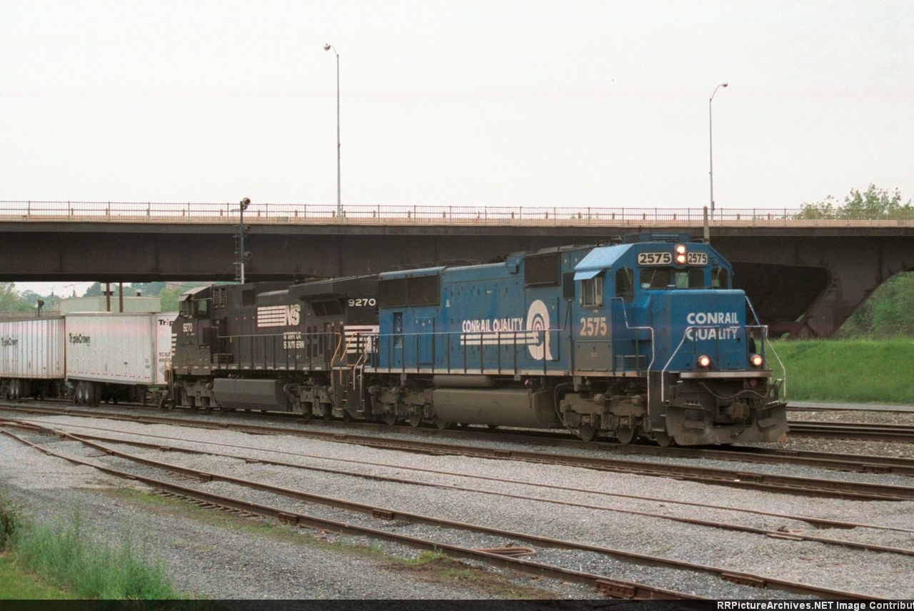 NS 2575